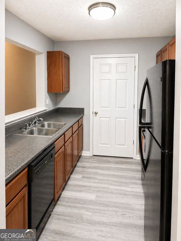 6301 Fairington Ridge Circle 6301, Lithonia, GA 30038