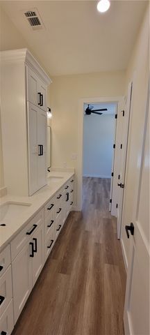 2708 Yorkshire Trail, Franklin, TX 77856