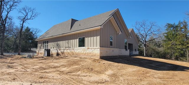 2708 Yorkshire Trail, Franklin, TX 77856