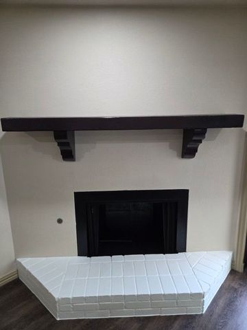 7408 Overhill Road, Fort Worth, TX 76116