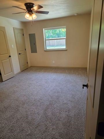 7408 Overhill Road, Fort Worth, TX 76116