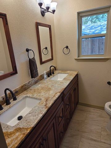 7408 Overhill Road, Fort Worth, TX 76116