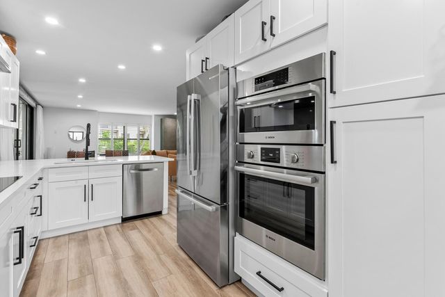 13268 POLO CLUB Road A107, Wellington, FL 33414
