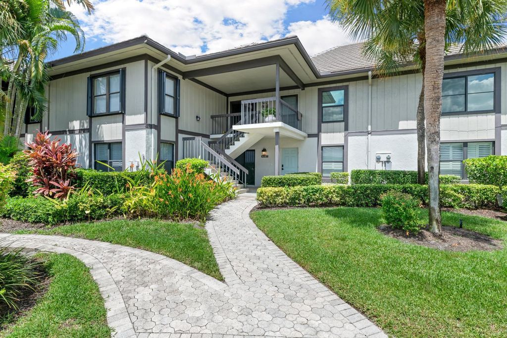 13268 POLO CLUB Road A107, Wellington, FL 33414