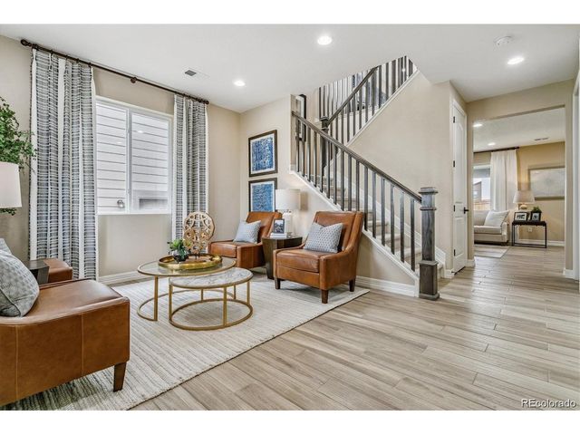 348 Vista Cliff Cir, Castle Rock, CO 80104