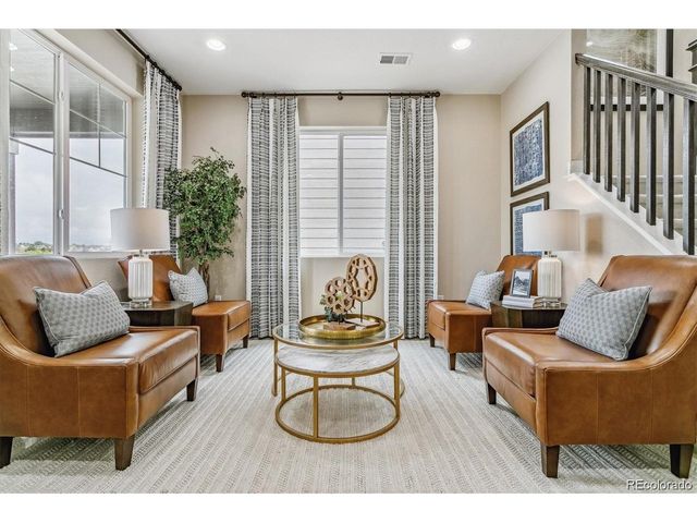 348 Vista Cliff Cir, Castle Rock, CO 80104