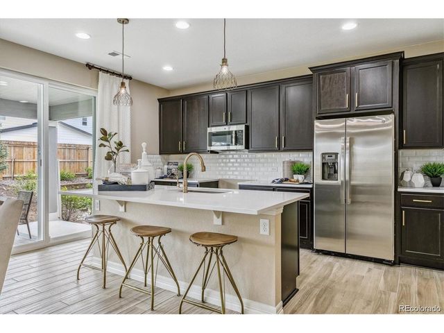348 Vista Cliff Cir, Castle Rock, CO 80104