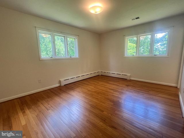 12405 SHAFER LN, Bowie, MD 20720