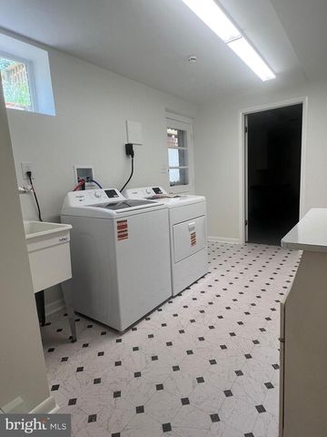 12405 SHAFER LN, Bowie, MD 20720