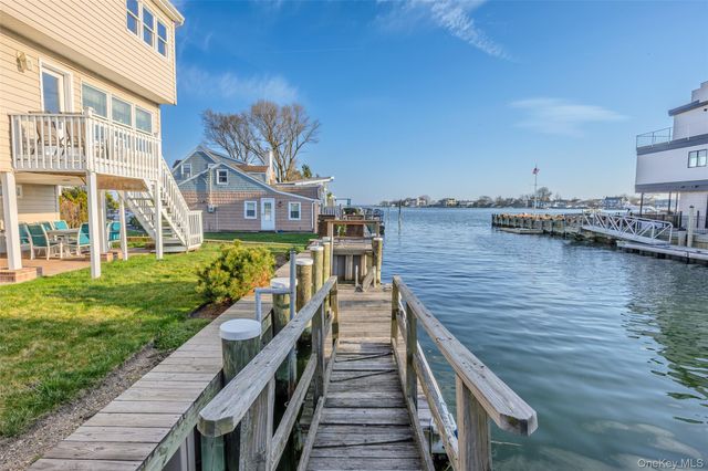 106 Irving Avenue, Freeport, NY 11520