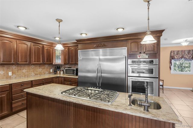 106 Irving Avenue, Freeport, NY 11520