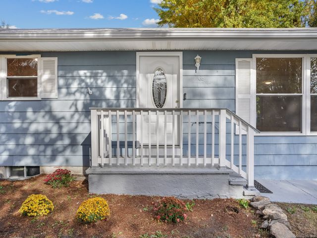 488 Sport Hill Road, Easton, CT 06612