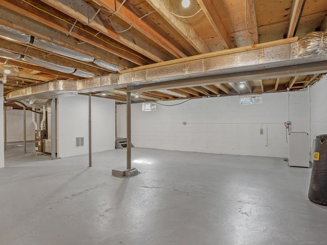 488 Sport Hill Road, Easton, CT 06612