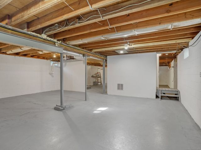 488 Sport Hill Road, Easton, CT 06612