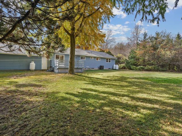 488 Sport Hill Road, Easton, CT 06612