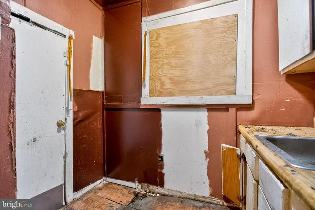 4250 N DARIEN ST, Philadelphia, PA 19140