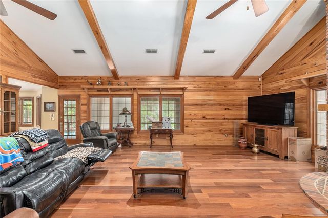 272 NE COUNTY ROAD 337, Trenton, FL 32693
