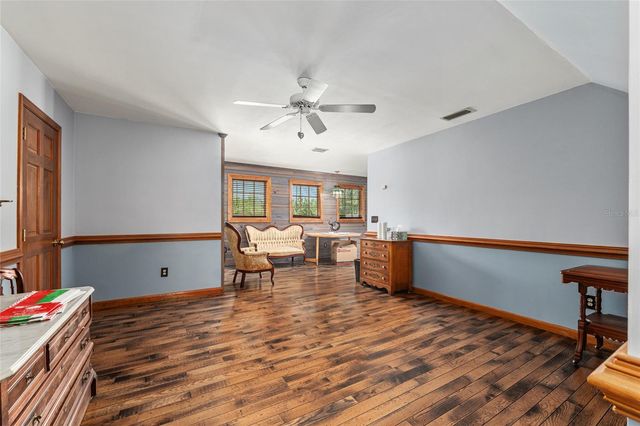 272 NE COUNTY ROAD 337, Trenton, FL 32693