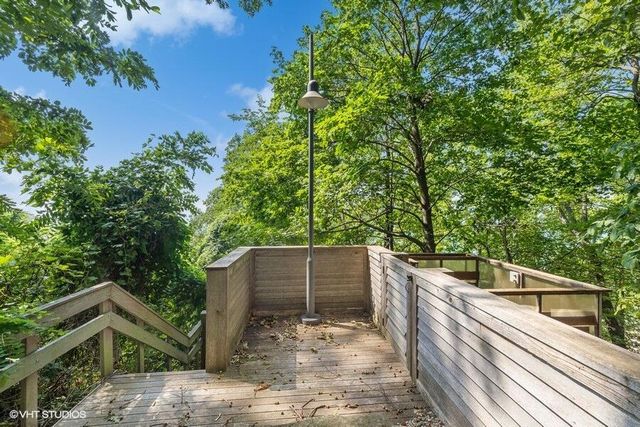 15360 Lakeshore Road, Lakeside, MI 49116