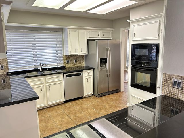 9914 Sagemill Drive, Houston, TX 77089