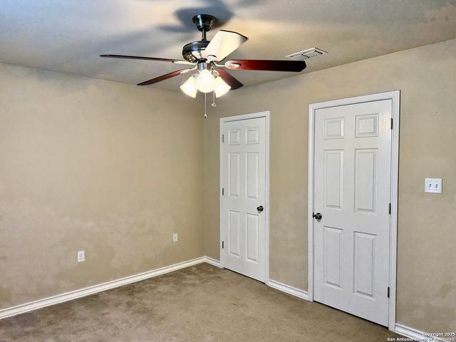 1002 Blue Crest, Beeville, TX 78102