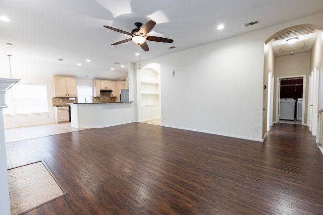 1548 Idlewild Drive, Frisco, TX 75036