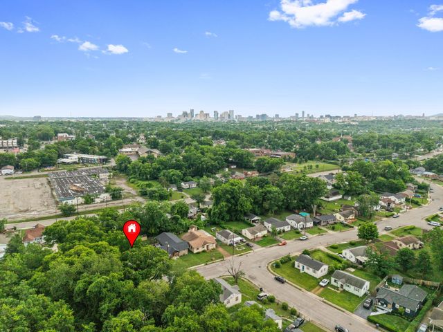 2026 Salem Mason Dr, Nashville, TN 37208