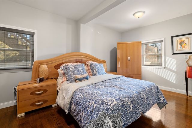 32 East Chestnut Street 32, Sharon, MA 02067