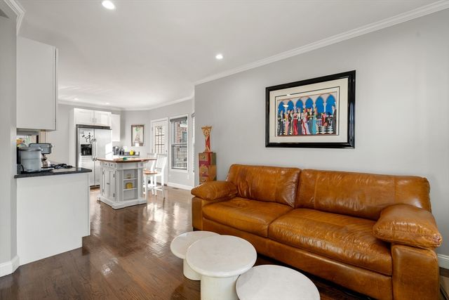32 East Chestnut Street 32, Sharon, MA 02067