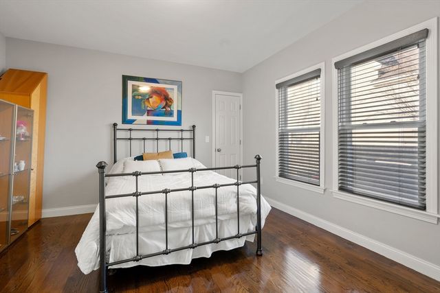 32 East Chestnut Street 32, Sharon, MA 02067