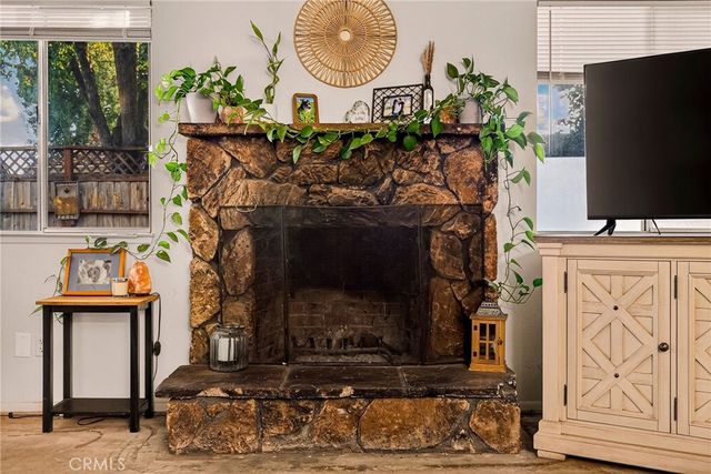 19 Vermillion, Chico, CA 95928