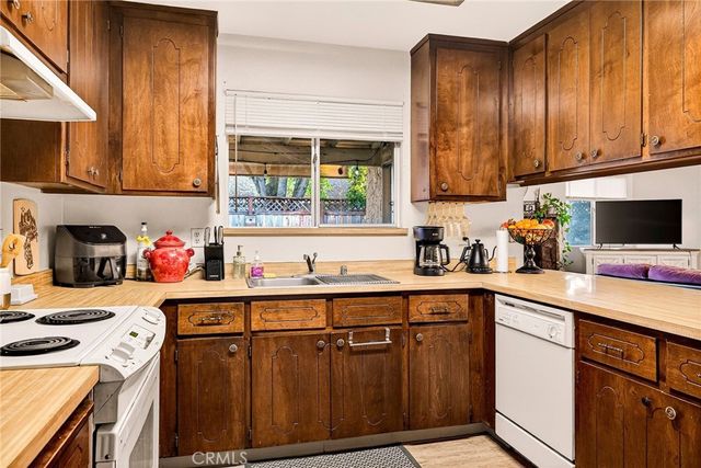 19 Vermillion, Chico, CA 95928