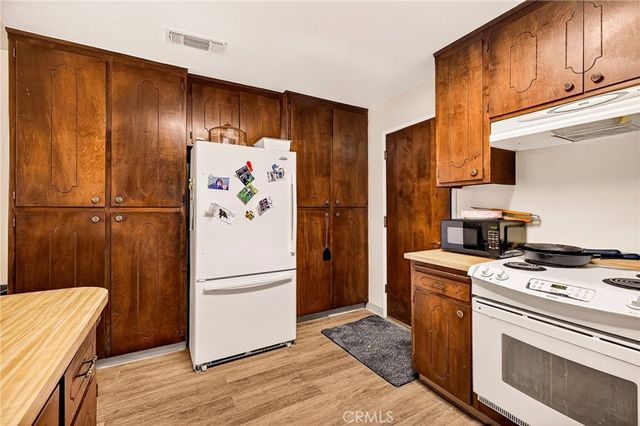 19 Vermillion, Chico, CA 95928