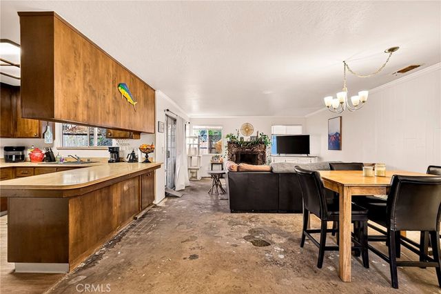 19 Vermillion, Chico, CA 95928