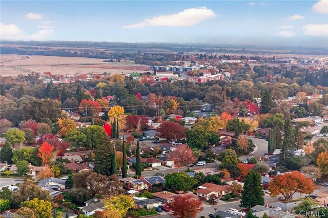 19 Vermillion, Chico, CA 95928