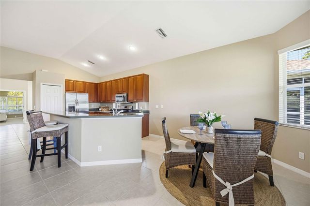 1915 SCARLETT AVENUE, North Port, FL 34289