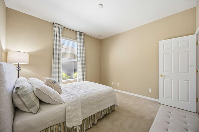 1915 SCARLETT AVENUE, North Port, FL 34289