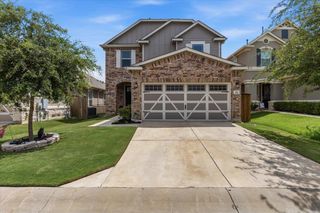 154 Danish Drive DR, Hutto, TX 78634