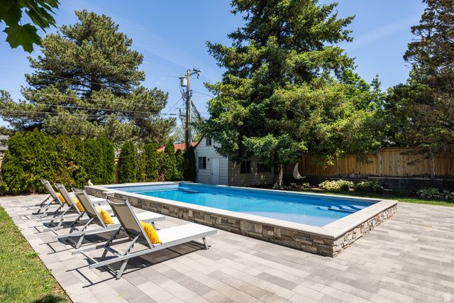 2807 E MORNINGSIDE DR, Salt Lake City, UT 84124