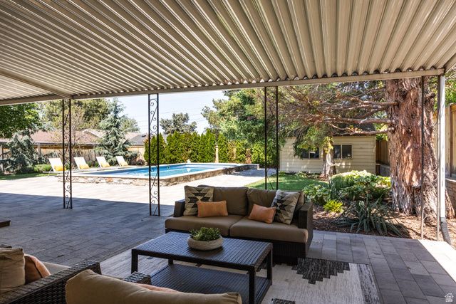 2807 E MORNINGSIDE DR, Salt Lake City, UT 84124
