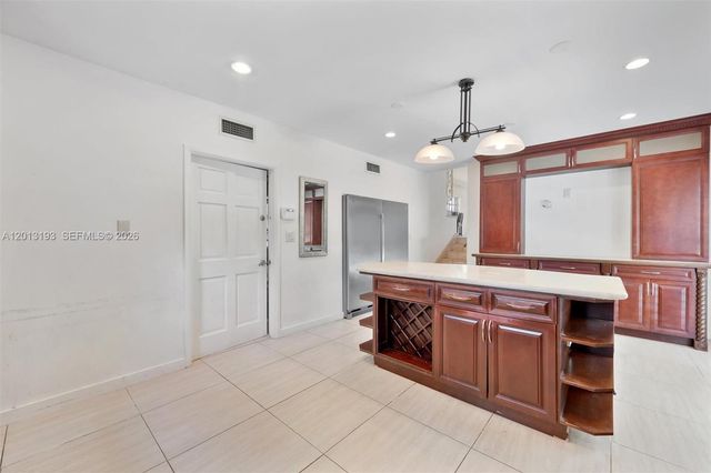 1450 NE 102nd St, Miami Shores, FL 33138