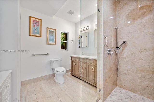 1450 NE 102nd St, Miami Shores, FL 33138