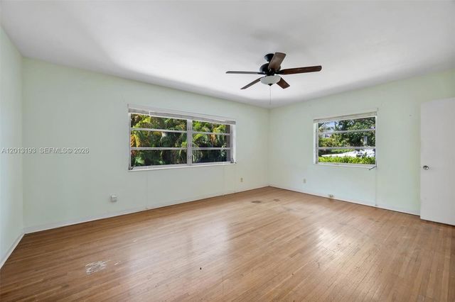 1450 NE 102nd St, Miami Shores, FL 33138