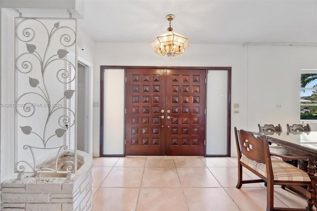 1450 NE 102nd St, Miami Shores, FL 33138