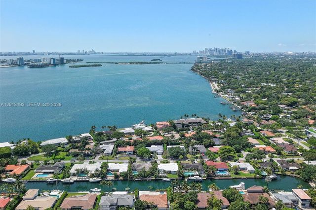 1450 NE 102nd St, Miami Shores, FL 33138