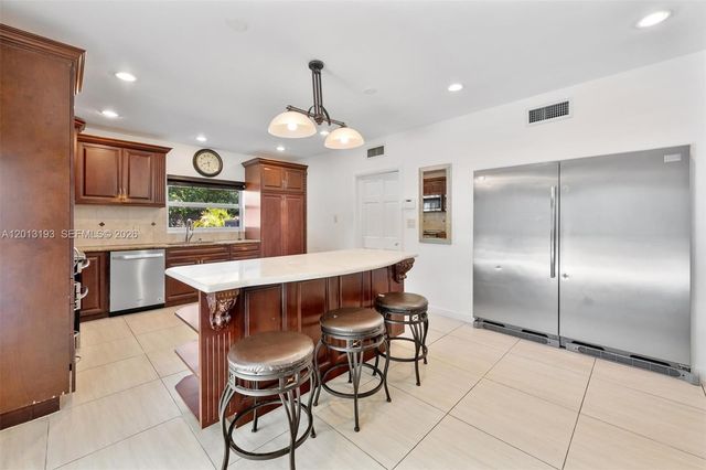 1450 NE 102nd St, Miami Shores, FL 33138