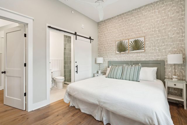 651 King Street, Charleston, SC 29403