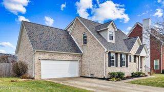 11305 Top Walnut Loop, Louisville, KY 40229