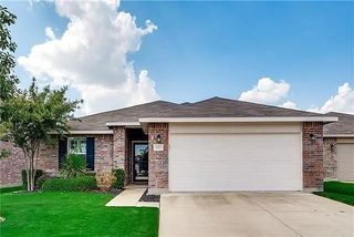 829 Underhill Drive, Arlington, TX 76002