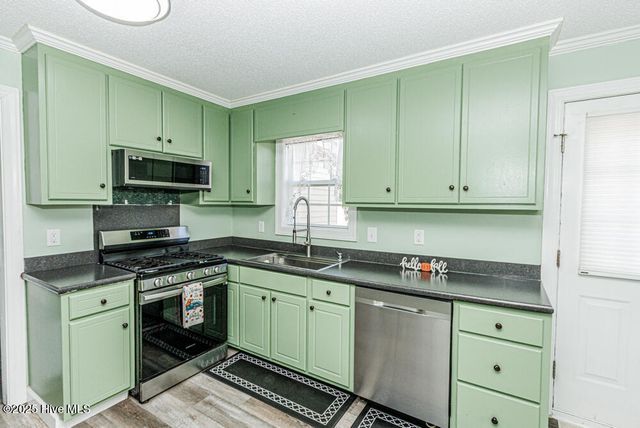 75 Harper Farm Lane, Rocky Mount, NC 27801